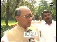Vyapam Scam: Digvijay requests SC for CBI investigation under SIT