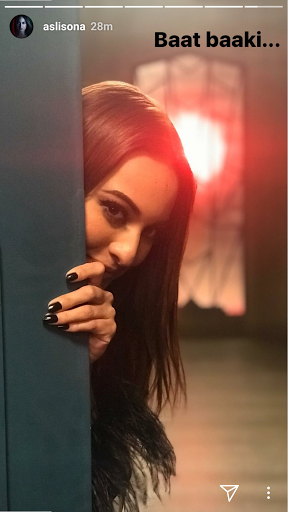 Sizzling Sonakshi Sinha in new remake of Zeenat Aman's 