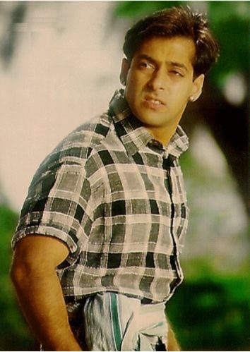 Salman Khan: A Look at 'Dabangg' Star's Life; Rare and Unseen Photos ...