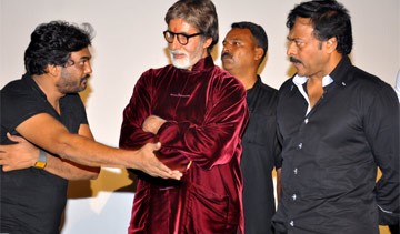 Amitabh Bachchan, Chiranjeevi and Puri Jagan at premiere show of Bbuddah hoga tera Baap Amitabh Bachchan, Chiranjeevi and Puri Jagan at premiere show of Bbuddah hoga tera Baap