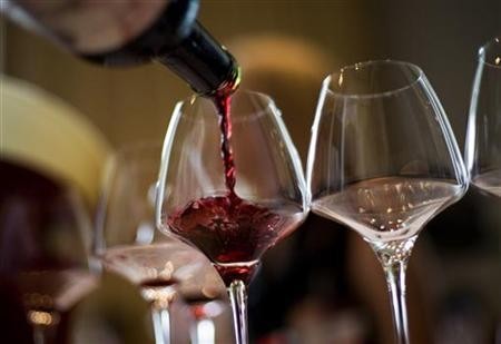 Miracle Machine Turns Water Into Wine in Just Three Days
