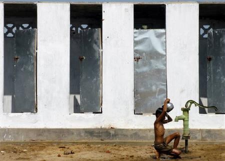 597 million people practice open defecation in India. Toilets/Open Defecation