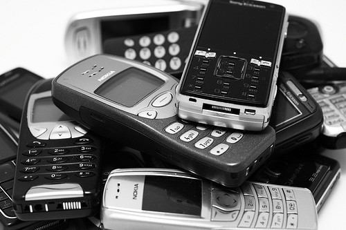 Cellphones do not cause any adverse health effects to the user, a new study says. (<a href= Cellphones