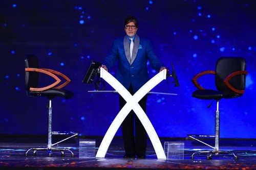 Amitabh Bachchan's 'KBC 8' launches in Surat