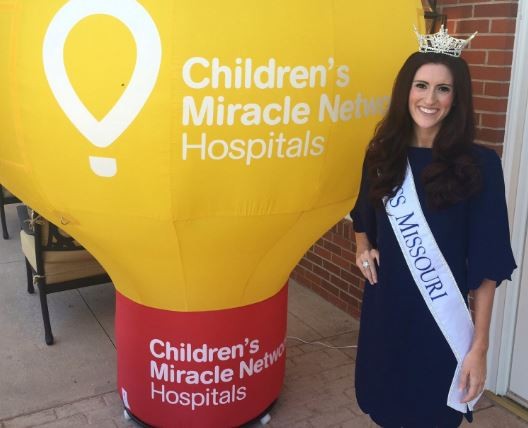 Miss America 2016 Miss Missouri Erin Oflaherty Becomes First Openly 4245