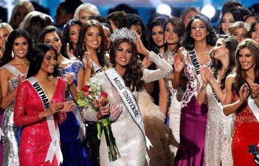 Miss Universe 2013 Gabriela Isler of Venezuela along with other contestants. Miss Universe 2013 Gabriela Isler of Venezuela along with other contestants.