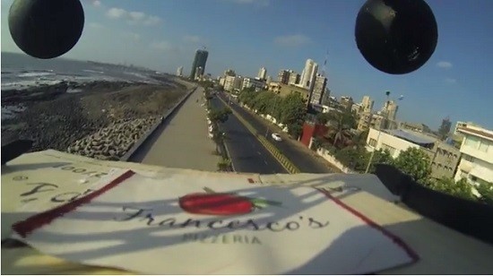 Mumbai Pizza outlets delivers pizza using a drone