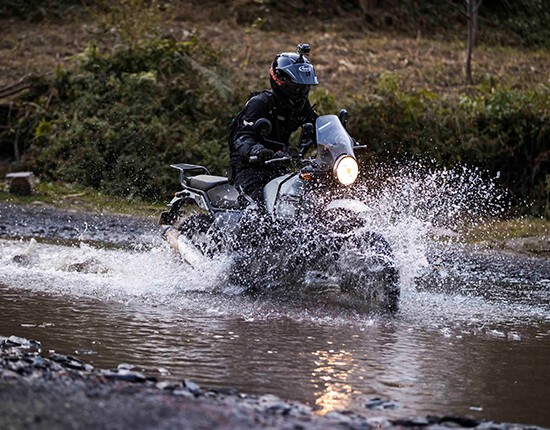 Royal Enfield Himalayan is expected to become expensive by up to Rs 10,000 with ABS. Royal Enfield Himalayan, Royal Enfield Himalayan FI, Royal Enfield Himalayan new