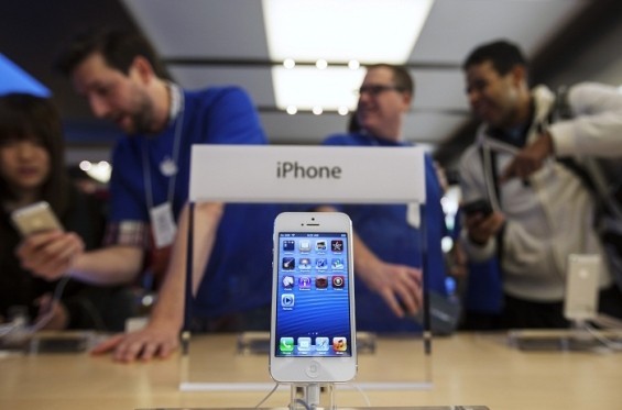 Apple Ranks As Second Largest Handset Maker In The US
