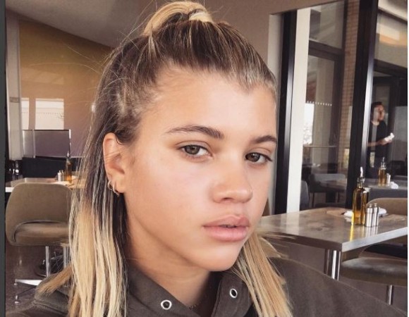 Sofia Richie accidentally suffered a wardrobe malfunction when she went shopping after her breakup with Justin Bieber. Sofia Richie