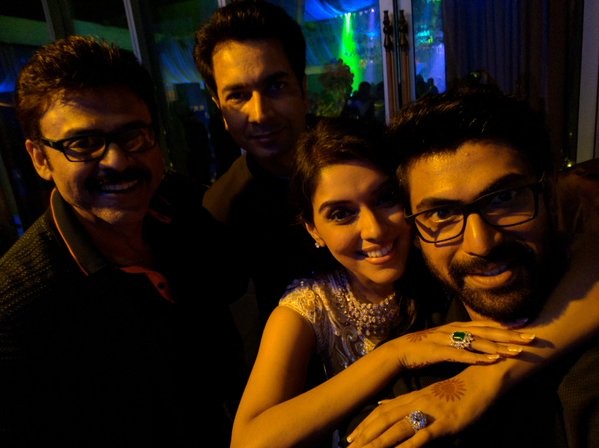 Asin And Rahul Sharma S Wedding Reception Akshay Kumar