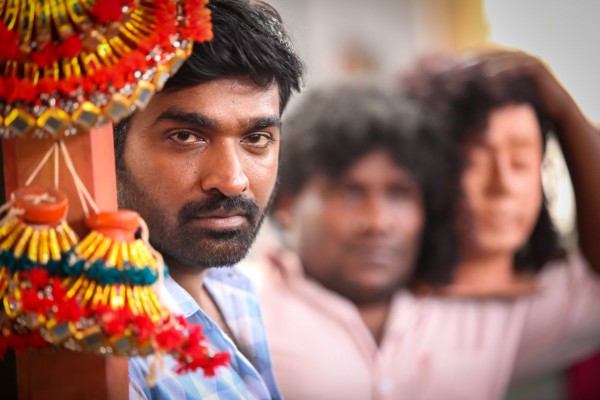 Vijay Sethupathi, Ritika Singh's Aandavan Kattalai Stills - Photos ...