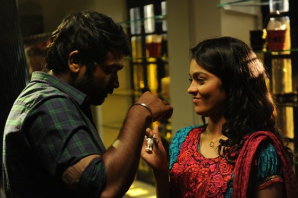 Vijay Sethupathi, Gayathrie's Puriyaatha Puthir movie 