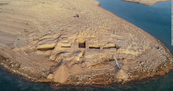 Iraq palace