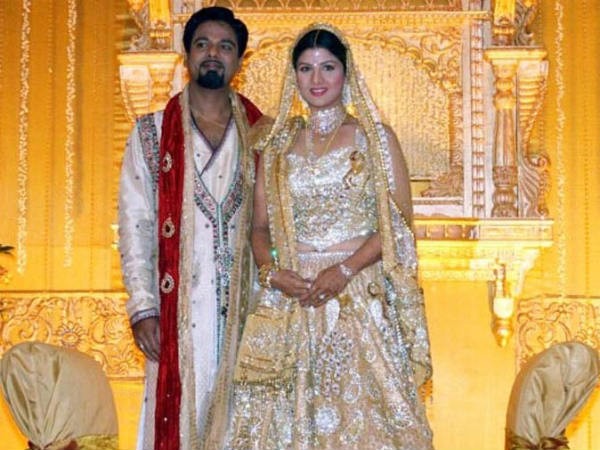 Rambha has denied the rumours on her soured relationship with her husband Indran Pathmanathan. Rambha denies divorce rumours