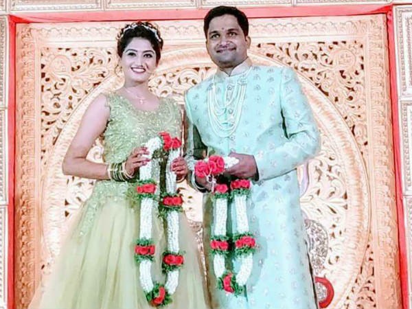 Pawan Wadeyar ties the knot with Apeksha Purohit. Pawan Wadeyar weds Apeksha Purohit