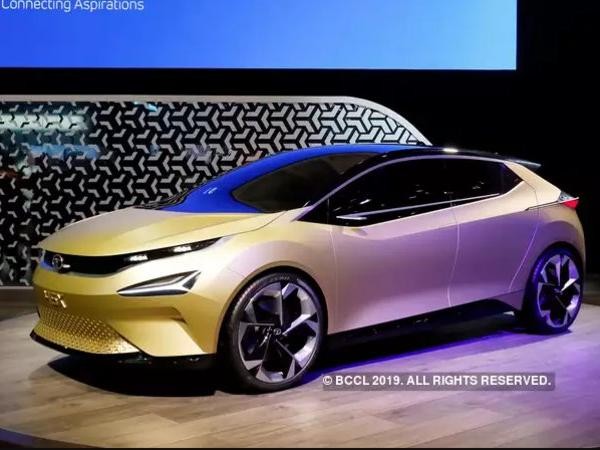 Tatas'Motors will unveil, Altroz in the premium hatchback car segment Altroz
