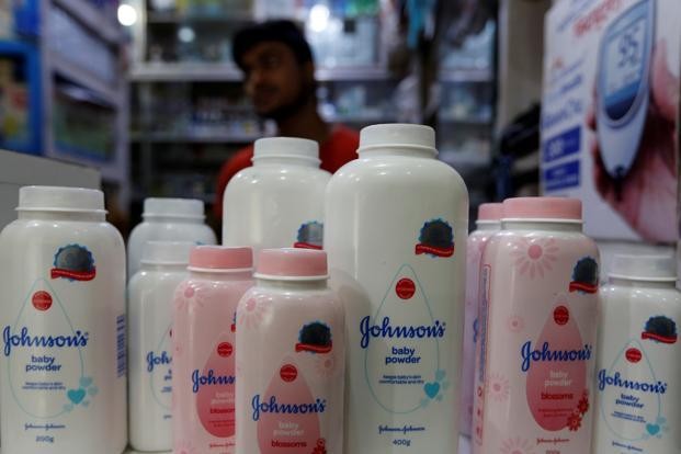 Johnson & Johnson powder Johnson and Johnsona