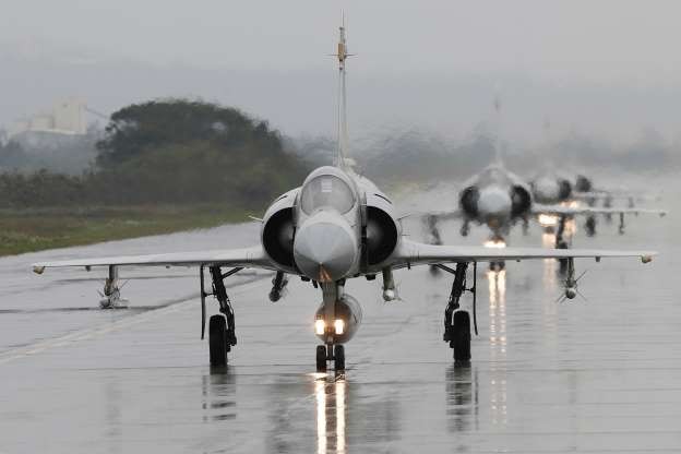 fighter jet