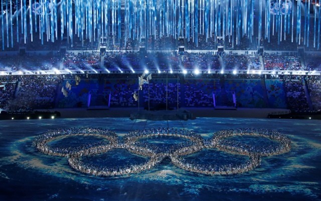 Performers form the Olympic rings during a show at the closing ceremony for the 2014 Sochi Winter Olympics, February 23, 2014. (Reuters) Sochi Olympics