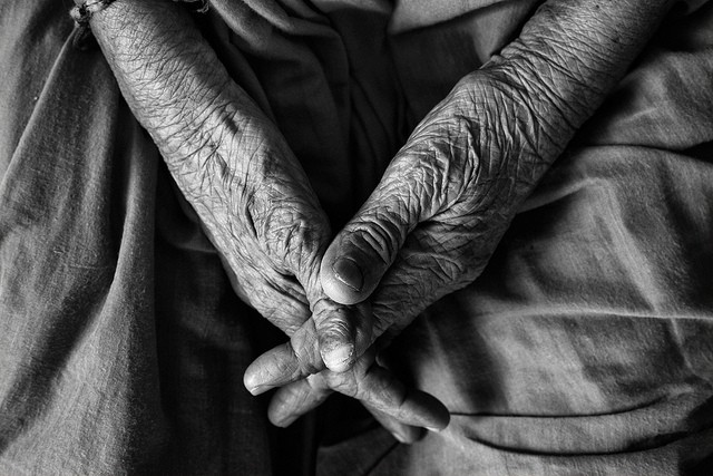 Possessing a cynical attitude can increase a person's risk of developing dementia, a new study says. Old