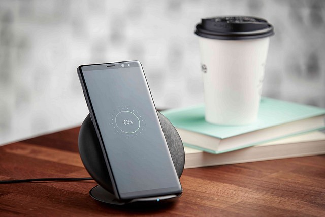 Samsung Galaxy Note 8 charging Samsung Galaxy Note 8 charging