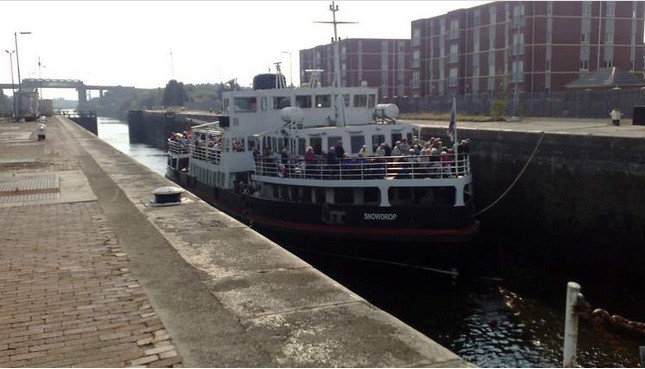 Speculations of a serial killer surface as 62 bodies are dragged out of the Manchester canal speculations of a serial killer surface as 62 bodies are dragged out of the Manchester canal