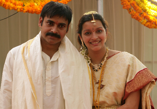   Renu Desai and Pawan Kalyan" title = "Renu Desai opens on his divorces of Pawan Kalyan, fans of abusive comments. On the photo: Renu Desai and Pawan Kalyan "width =" 647 "height =" auto "tw =" 647 "th =" 450 "/> </figure>
<p><figcaption clbad=