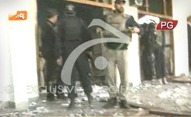 There has been reports of blasts and firing outside a Shia mosque in Peshawar, Pakistan There has been reports of blasts and firing outside a Shia mosque in Peshawar, Pakistan
