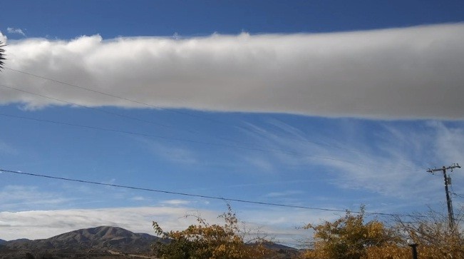 An image of cloud that is enveloping the skies of Florida. Chemtrail image, Matt Landman