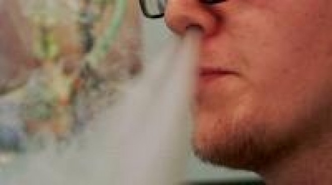 E-cig revolution promotes 'vaping' instead of smoking