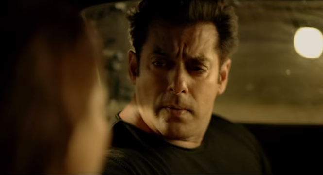 Salman Khan and Jacqueline Fernandez in Race 3 Salman Khan and Jacqueline Fernandez in Race 3