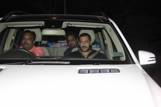 Salman Khan Sania Mirza birthday bash
