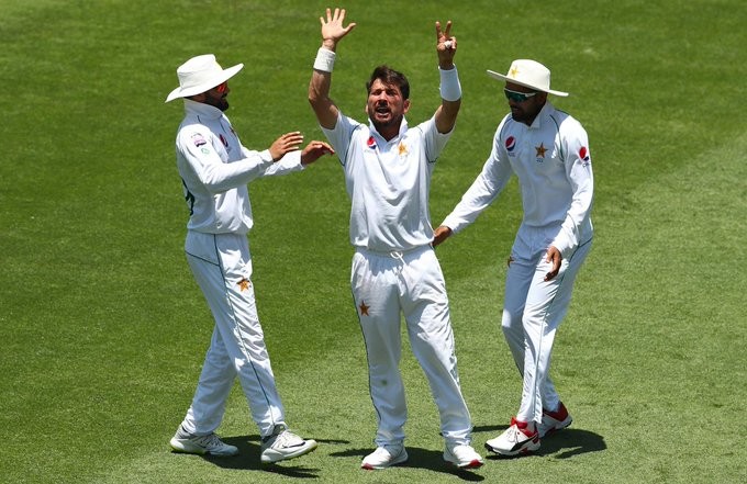 Yasir remined everyone that he has got Smith out for the seventh time Yasir Shah