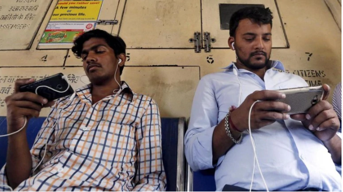 All the institutions and government offices where broadband services will resume have been made responsible from preventing any misuse. telecom operators internet shutdown