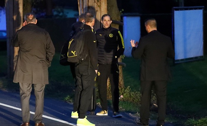 Thomas Tuchel outside the team bus after the explosions, April 11, 2017 Borussia Dortmund, Thomas Tuchel, team bus, explosion, manager