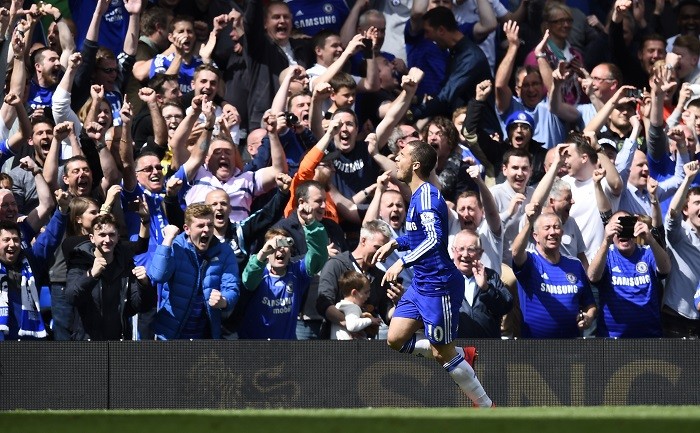 Chelsea forward Eden Hazard celebrates after scoring the winner against Crystal Palace Eden Hazard Chelsea