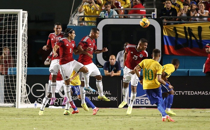 Neymar scores the winning goal from a freekick Neymar Brazil Colombia