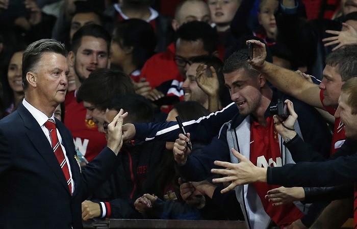 Expectations of fans have been raised following the arrival of Louis Van Gaal to Manchester United Louis Van Gaal Manchester United fans