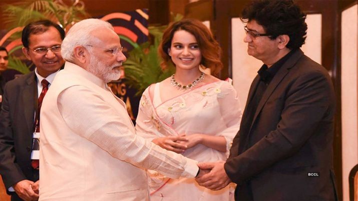 Prasoon Joshi and Kangana Ranaut with Narendra Modi Kangana Ranaut Prasoon Joshi