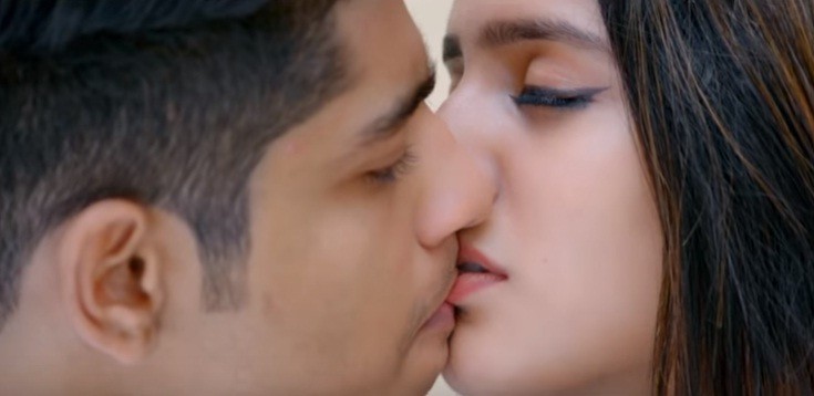 Social Media Sarcastically Trolls Priya Prakash Varrier Over Her New Lip Lock Video Ibtimes India