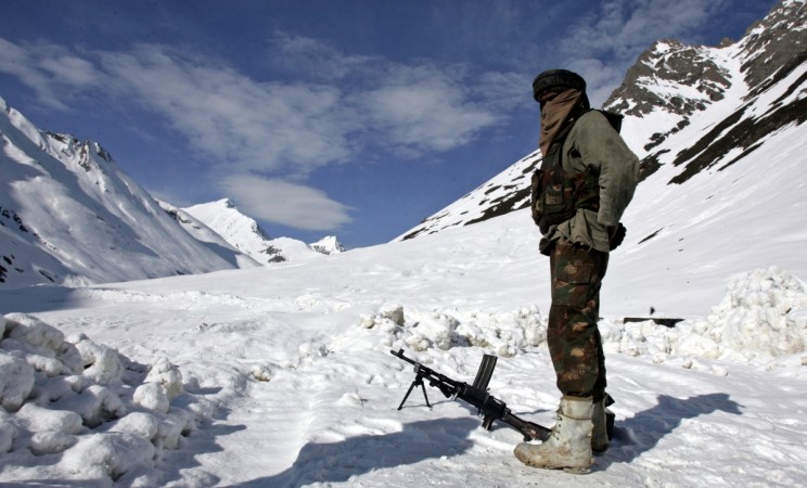 Indian army soldier guards Zojila mountain pass after Srinagar-Leh road India to construct composite border outposts