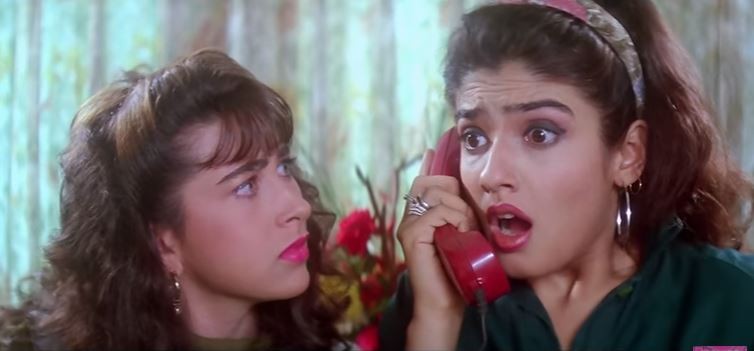 Karishma Kapoor and Raveena Tandon in Andaaz Apna Apna Karishma Kapoor and Raveena Tandon
