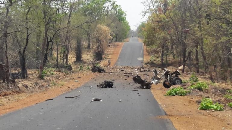 Naxals blew up a police vehicle in Gadchiroli district of Maharashtra. naxal attack