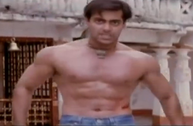 Salman Khan to Flaunt SixPack Abs in 'Prem Ratan Dhan Payo', his Top