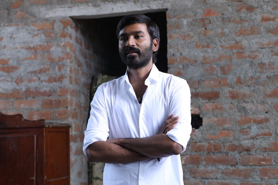 Vada Chennai movie stills: Dhanush, Aishwarya Rajesh and 