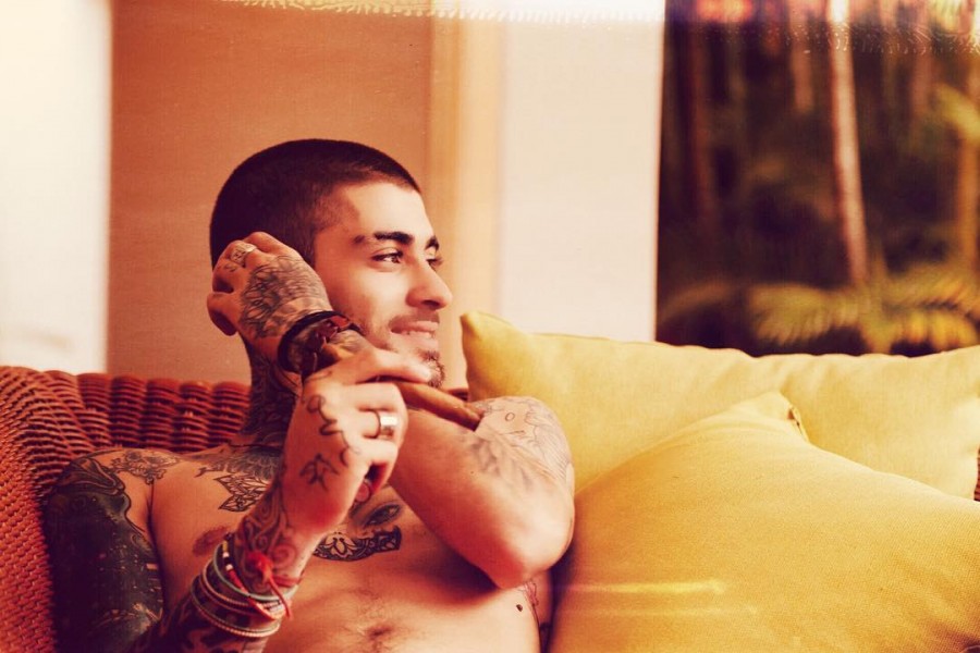 Singer Zayn Malik Sends His Fans In A Tizzy As He Shares A Shirtless Photo On His Instagram 