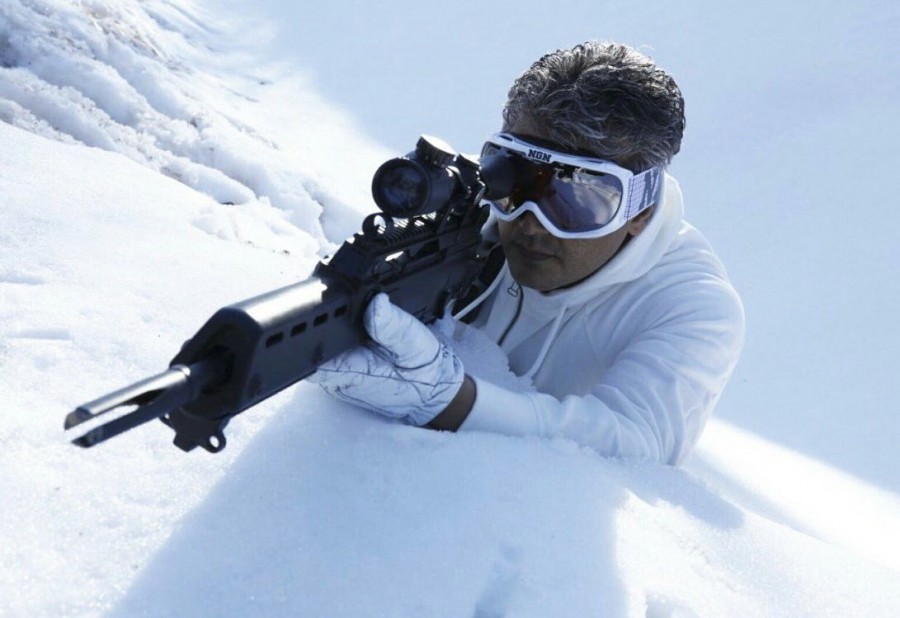 Ajith, Kajal Aggarwal's Vivegam movie stills - Photos 