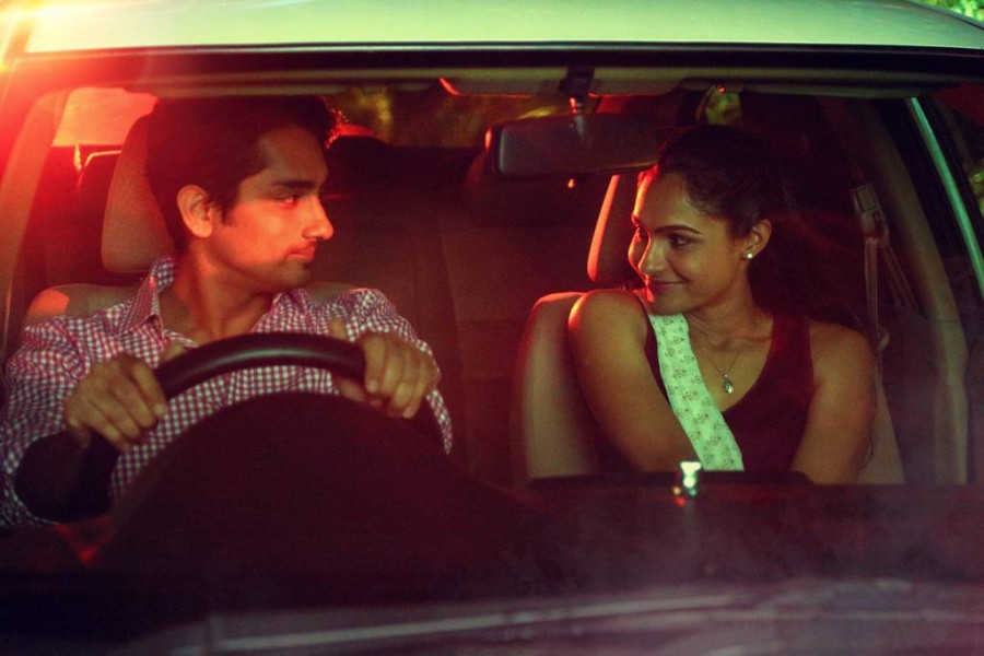 Siddharth, Andrea Jeremiah's Aval movie stills - Photos 