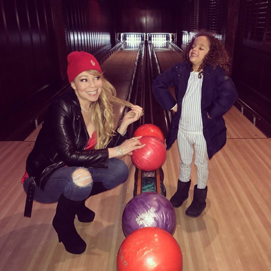 Mariah Carey Enjoys Bowling With Son Moroccan Photosimagesgallery 81843 